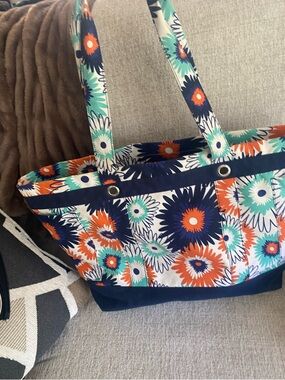 thirty-one Floral Canvas Shoulder Tote in Navy, Orange & Teal